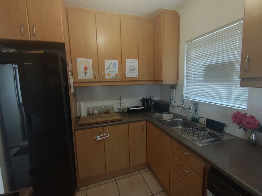 To Let 3 Bedroom Property for Rent in Onverwacht Western Cape